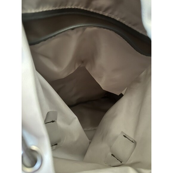 Wenzel Backpack Boulderdasche 30 Liter Capacity Khaki Plaid Discontinued 22x10x9 - Picture 6 of 14